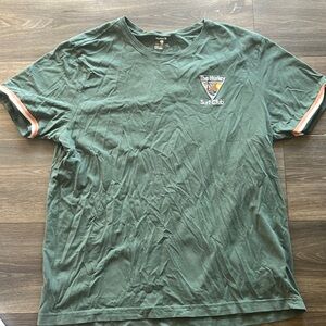 Hurley - men’s XL - closet clean out